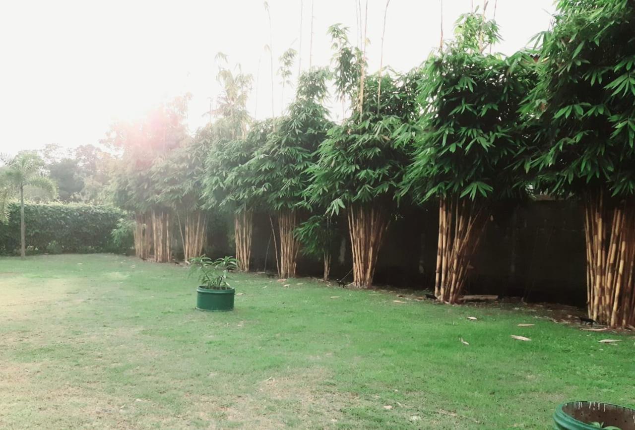 Kanora Lake Resort Maharagama Exterior photo